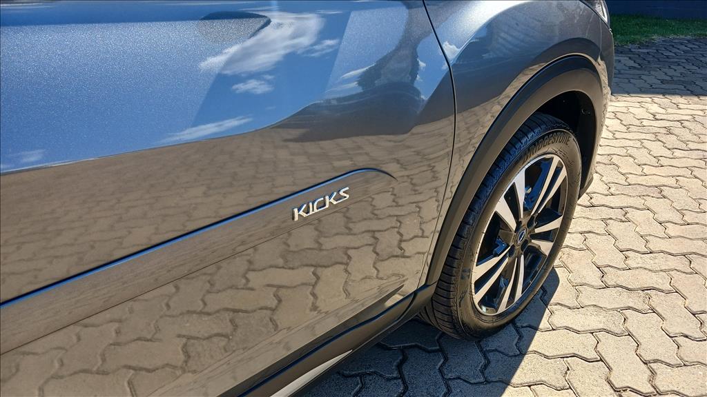 KICKS PLAY 1.6 16V FLEXSTART ADVANCE PLUS XTRONIC13