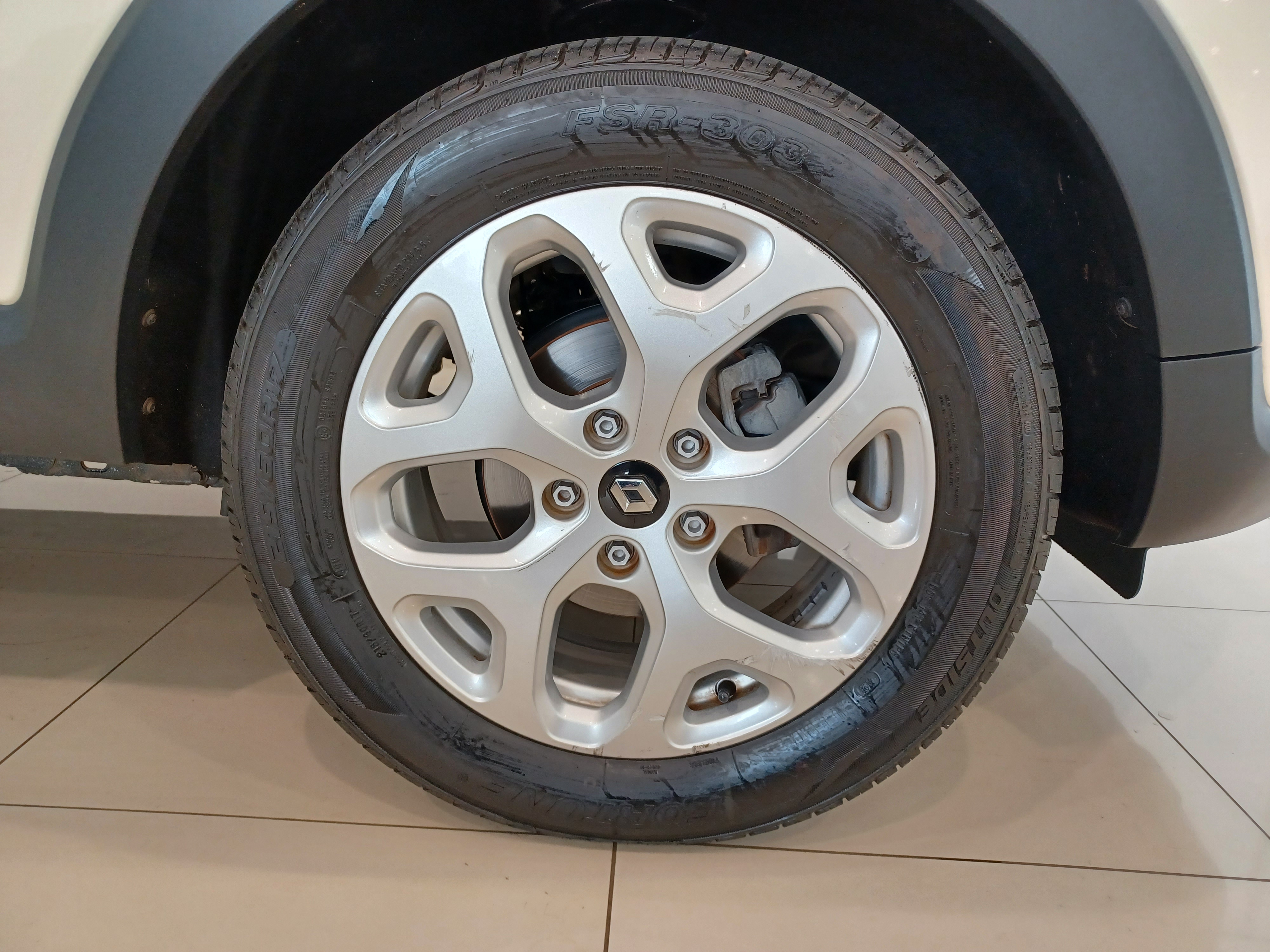 Renault-CAPTUR-1.6 16V SCE FLEX ZEN X-TRONIC