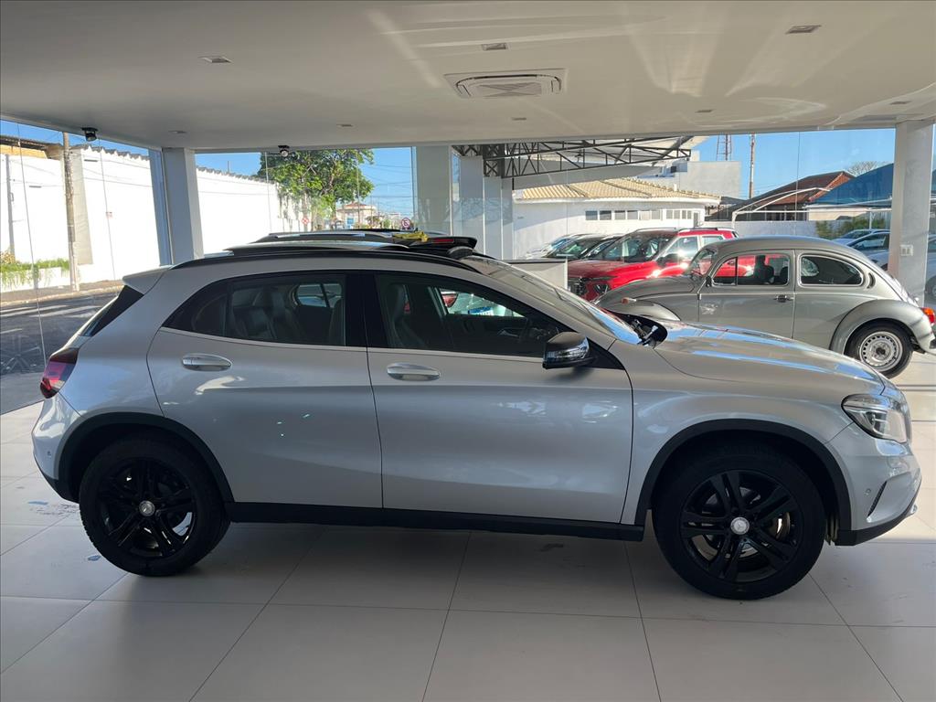 GLA 200 1.6 CGI ENDURO 16V TURBO FLEX 4P AUTOMÁTICO4