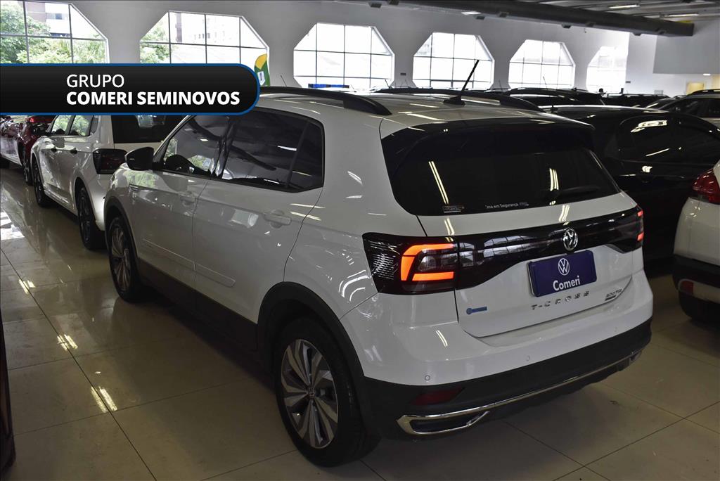 T-CROSS 1.0 200 TSI TOTAL FLEX COMFORTLINE AUTOMÁTICO2