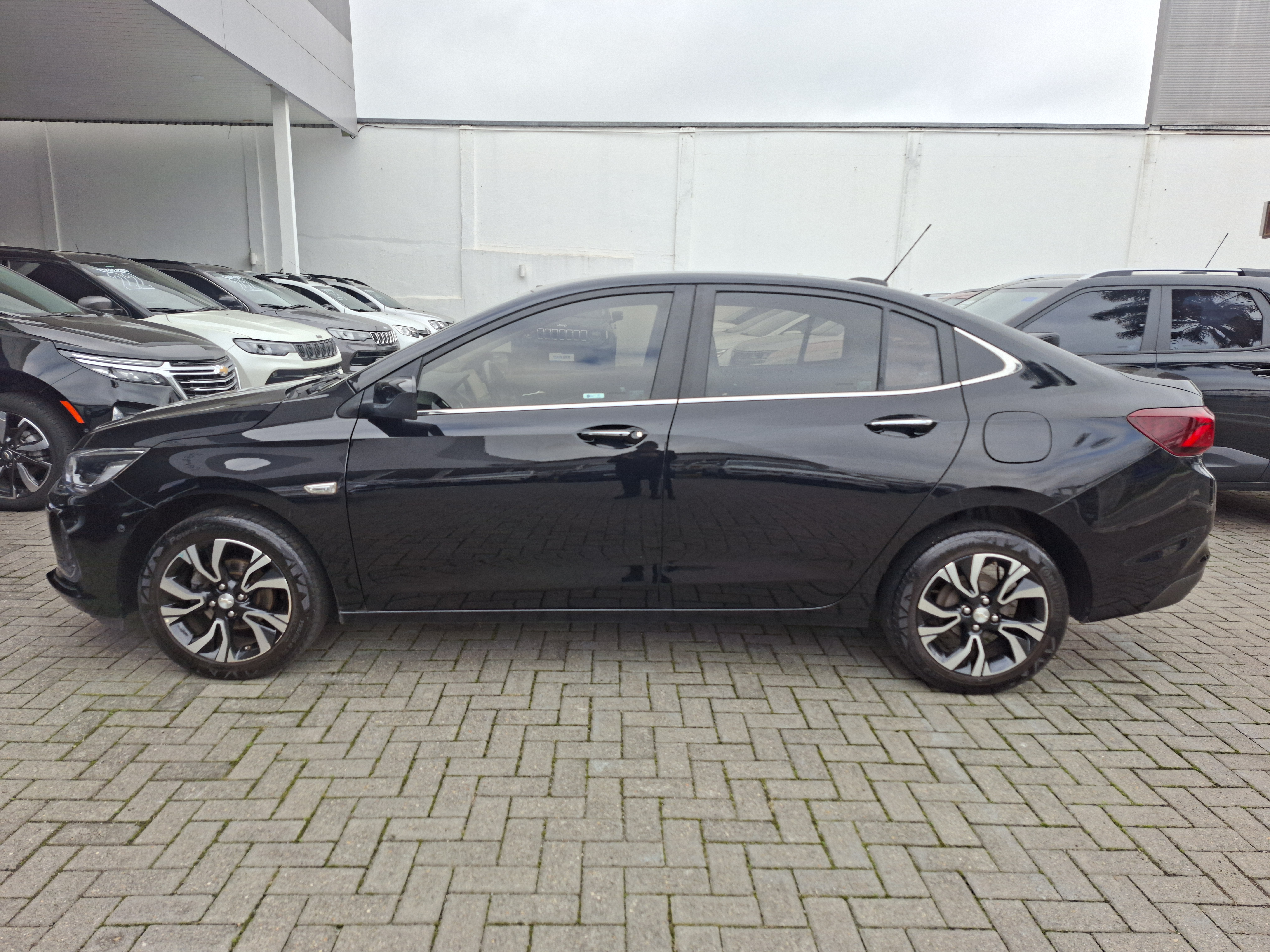 ONIX PLUS 1.0 TURBO FLEX PREMIER AUTOMÁTICO8