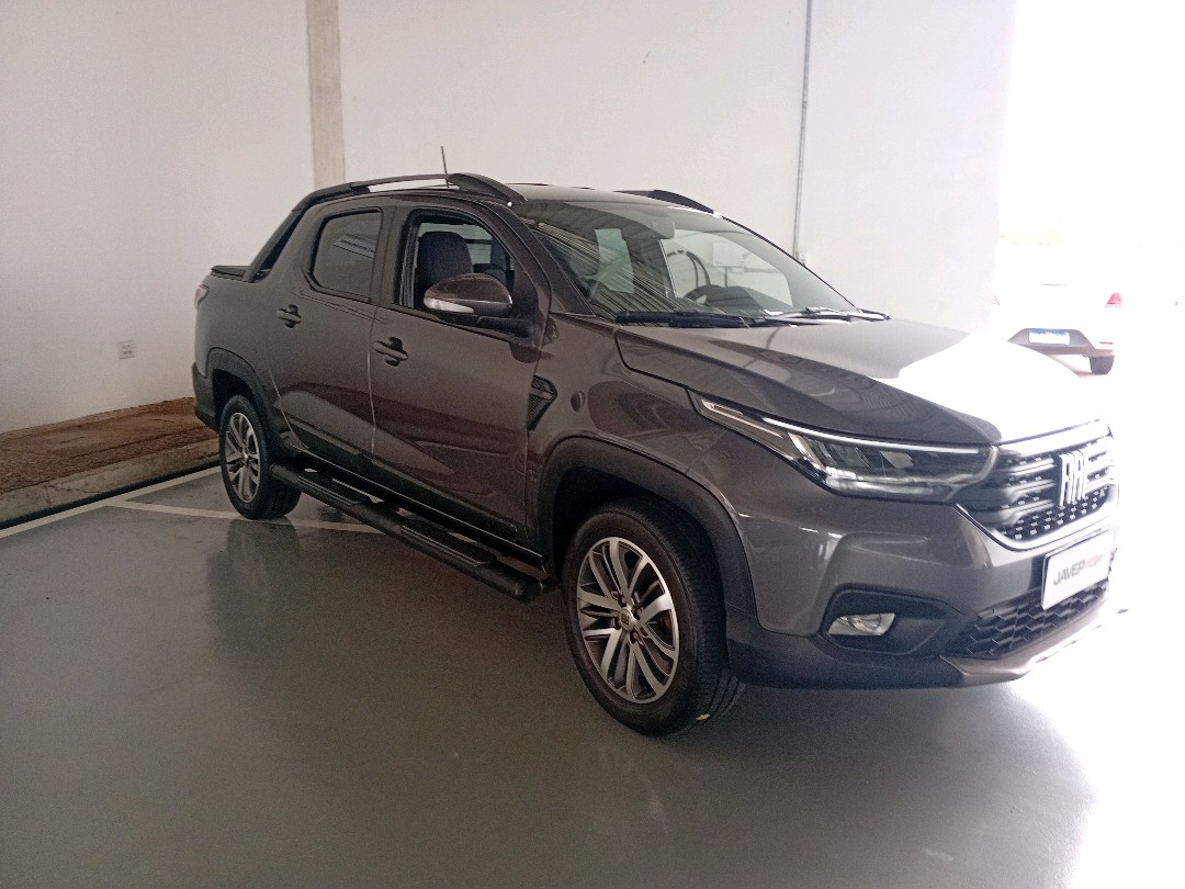 Fiat-STRADA-1.3 FIREFLY FLEX VOLCANO CD CVT