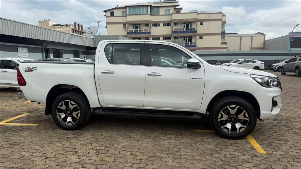 HILUX 2.8 SR 4X4 CD 16V DIESEL 4P AUTOMÁTICO2