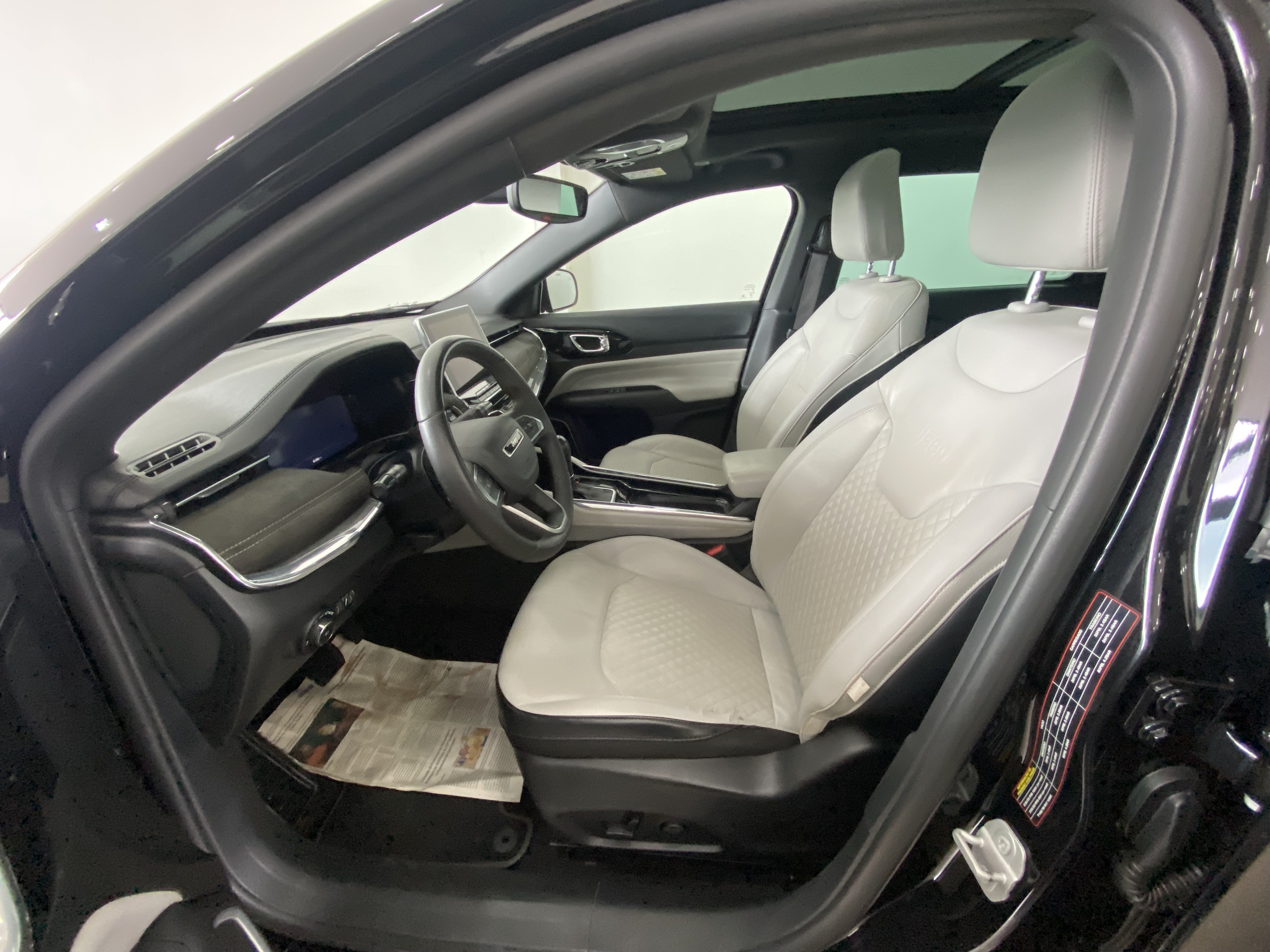 COMMANDER 1.3 T270 TURBO FLEX OVERLAND AT67