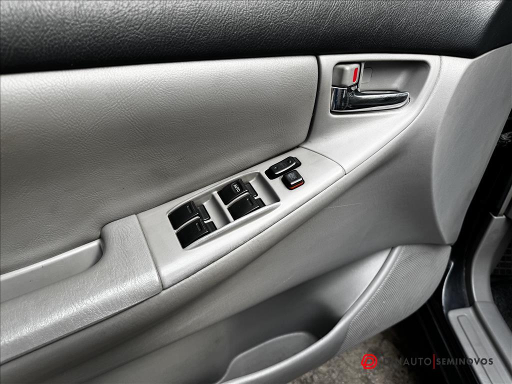 Toyota-COROLLA-1.8 SE-G 16V GASOLINA 4P AUTOMÁTICO
