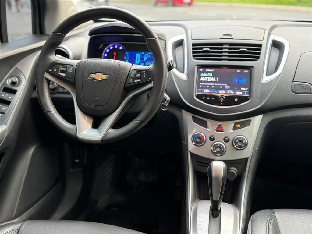 TRACKER 1.8 MPFI LTZ 4X2 16V FLEX 4P AUTOMÁTICO3