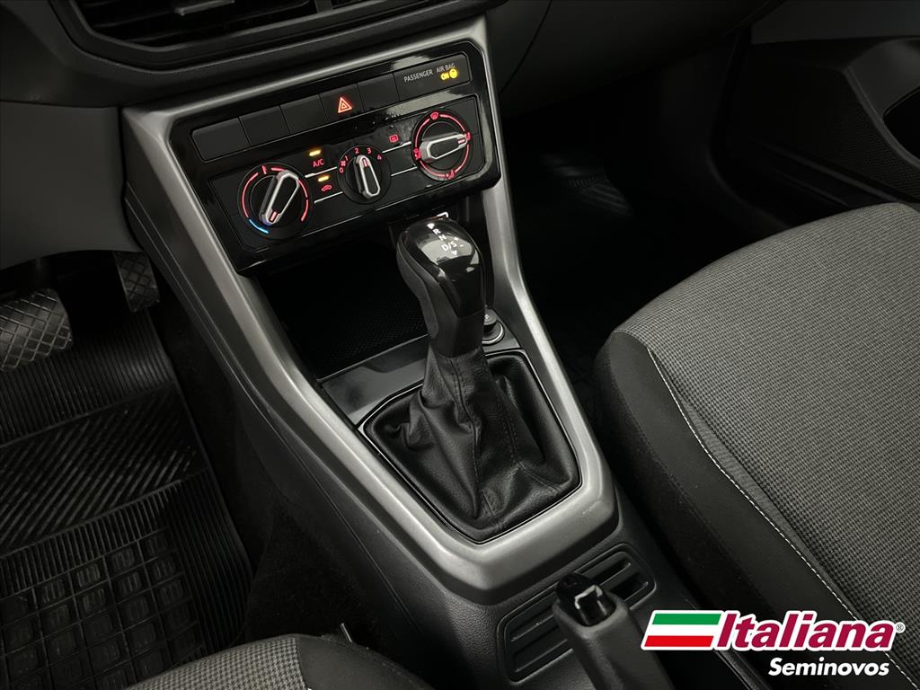 T-CROSS 1.0 200 TSI TOTAL FLEX AUTOMÁTICO10