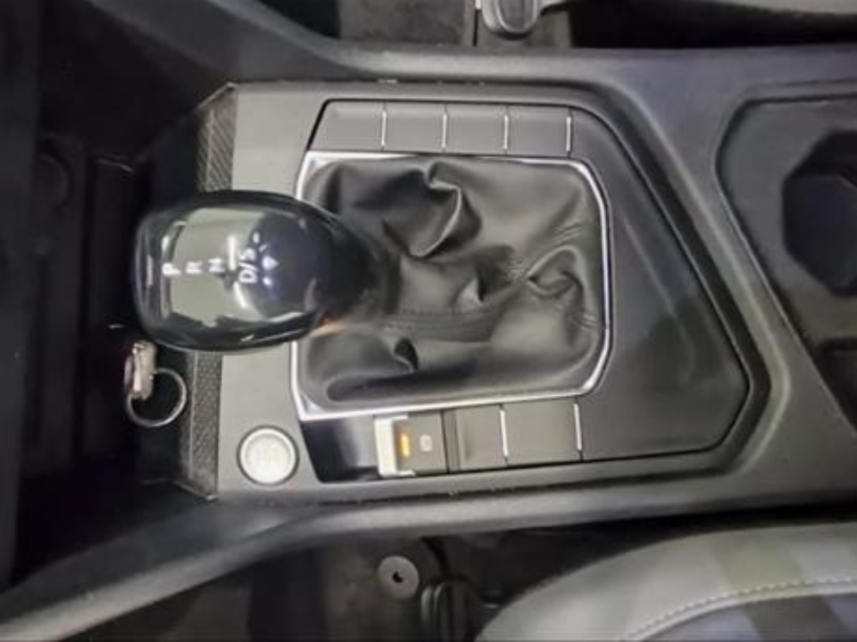 TAOS 1.4 250 TSI TOTAL FLEX COMFORTLINE AUTOMÁTICO11