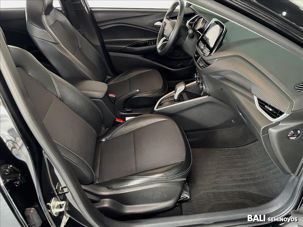 ONIX 1.0 TURBO FLEX LTZ AUTOMÁTICO12