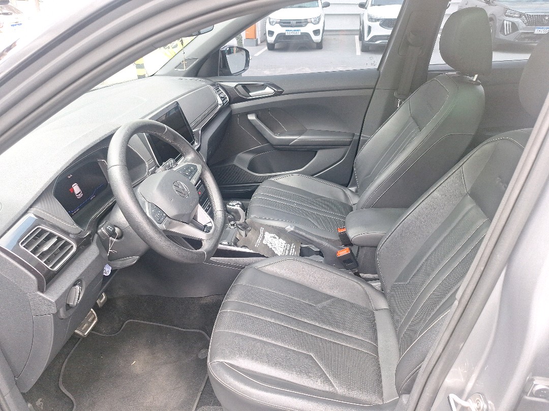 T-CROSS 1.4 250 TSI TOTAL FLEX HIGHLINE AUTOMÁTICO12