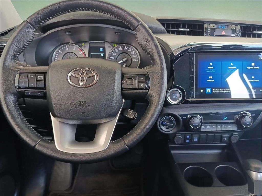 HILUX 2.8 D-4D TURBO DIESEL CD SRV 4X4 AUTOMÁTICO6