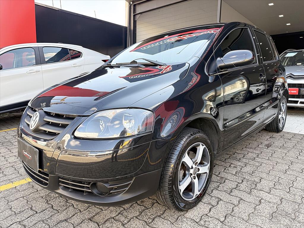 Volkswagen Fox - 1.0 MI BLACKFOX 8V FLEX 4P MANUAL