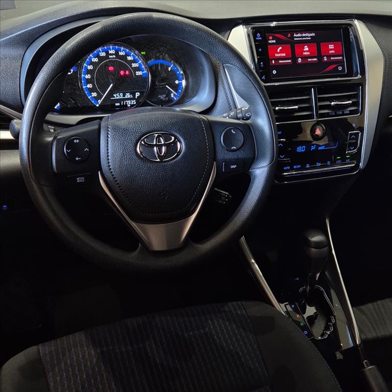 YARIS 1.3 16V FLEX XL PLUS TECH MULTIDRIVE10