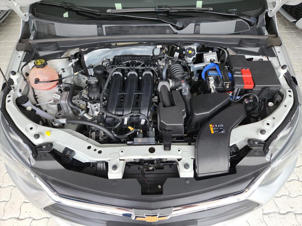 Chevrolet Onix Plus - 1.0 FLEX LT MANUAL