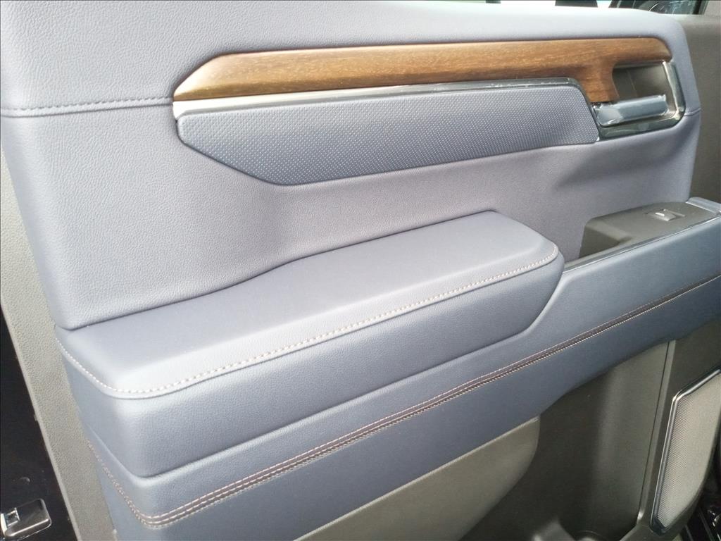 SILVERADO 5.3 V8 GASOLINA 1500 HIGH COUNTRY 4X4 AUTOMÁTICO16