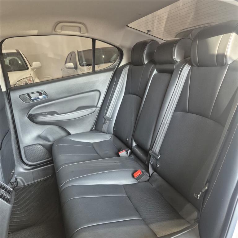 CITY 1.5 i-VTEC FLEX EXL CVT13