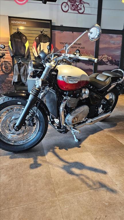 BONNEVILLE SPEEDMASTER1
