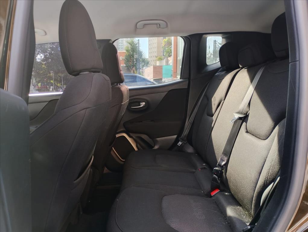 RENEGADE 1.8 16V FLEX SPORT 4P AUTOMÁTICO6