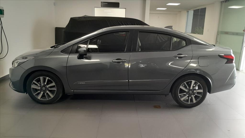 Nissan-VERSA-1.6 16V FLEX ADVANCE XTRONIC