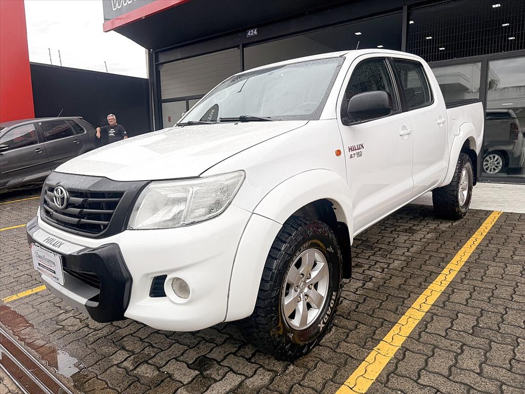Toyota Hilux - 2.7 SR 4X2 CD 16V FLEX 4P AUTOMÁTICO
