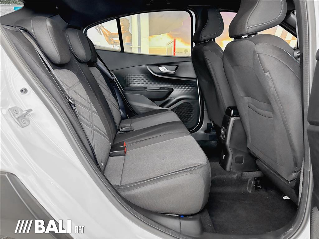 FASTBACK 1.0 TURBO 200 HYBRID AUDACE CVT11