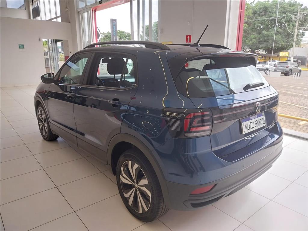T-CROSS 1.0 200 TSI TOTAL FLEX AUTOMÁTICO9