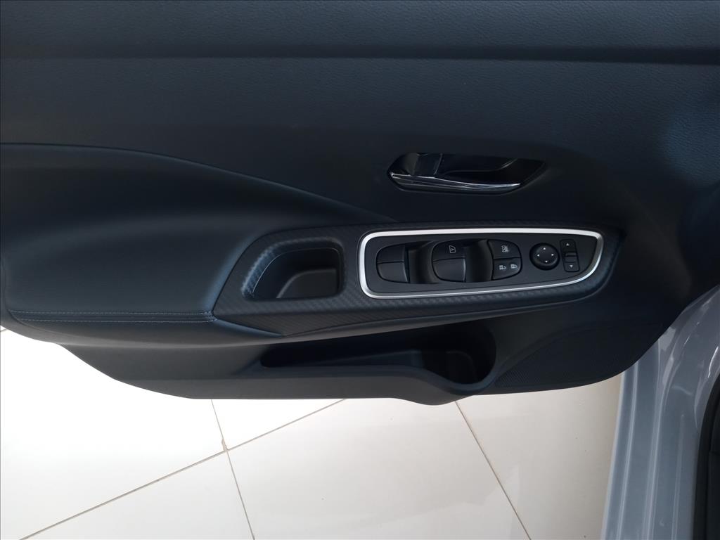 VERSA 1.6 16V FLEX EXCLUSIVE XTRONIC7