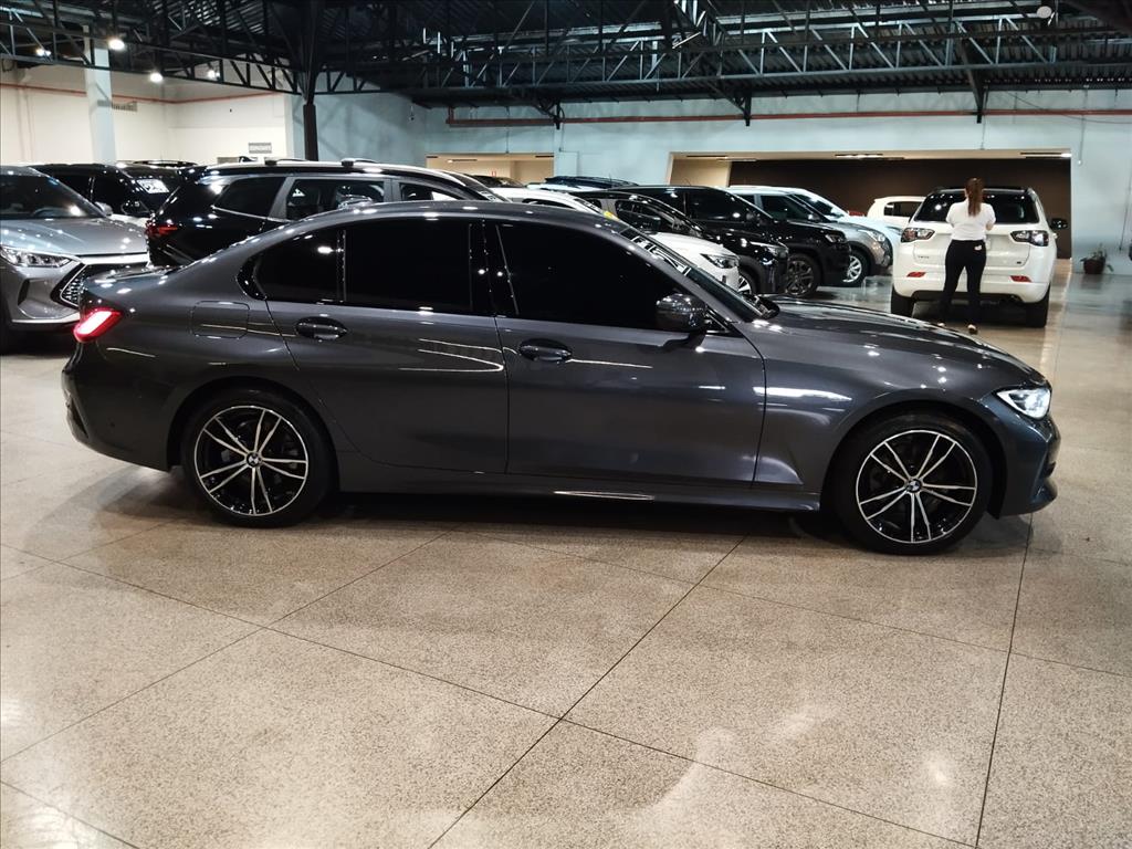 320i 2.0 16V TURBO GASOLINA SPORT GP AUTOMÁTICO3