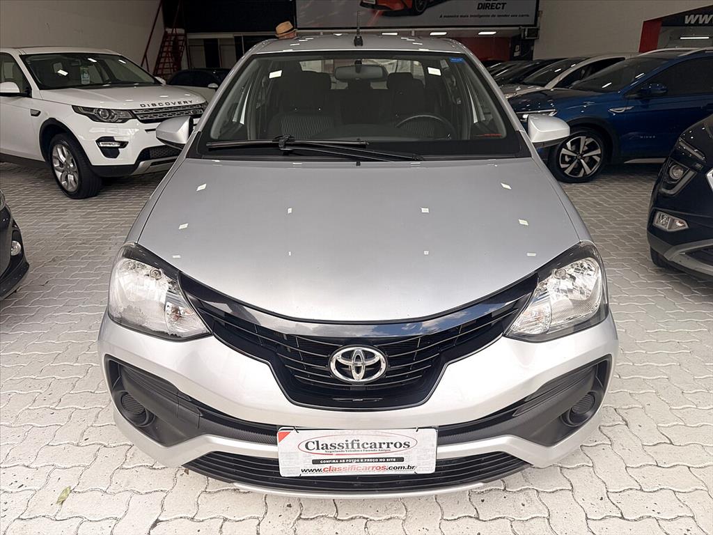 Toyota Etios - 1.5 X SEDAN 16V FLEX 4P MANUAL