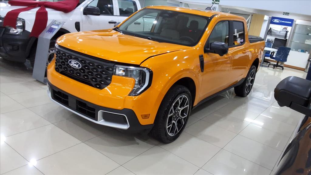 Ford-MAVERICK-2.5 HYBRID LARIAT e-CVT