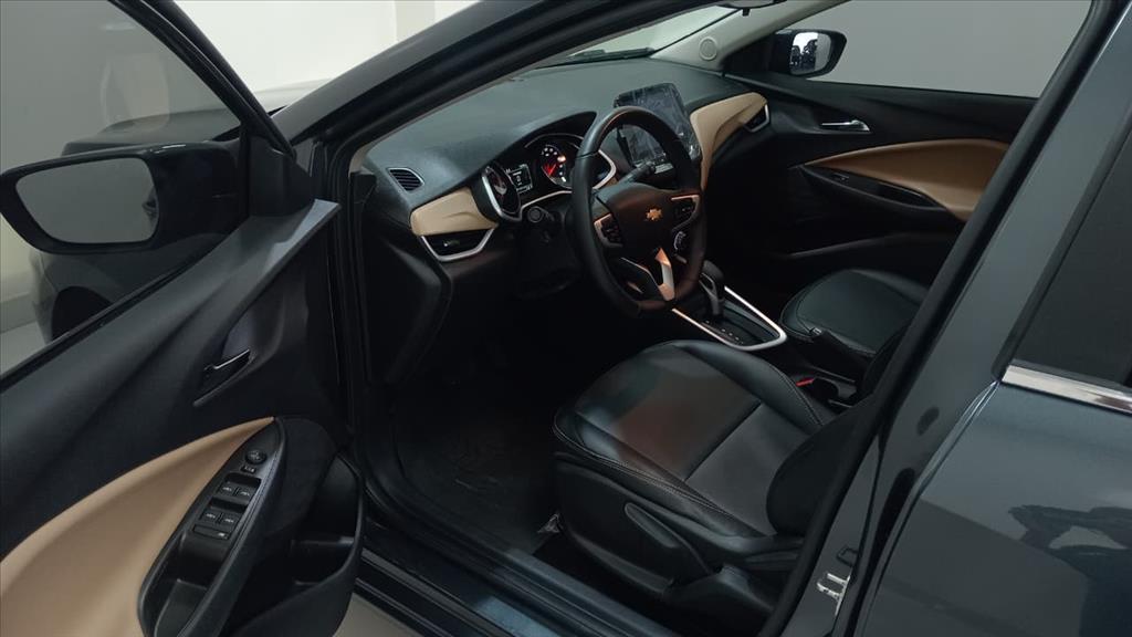 ONIX PLUS 1.0 TURBO FLEX PREMIER AUTOMÁTICO6