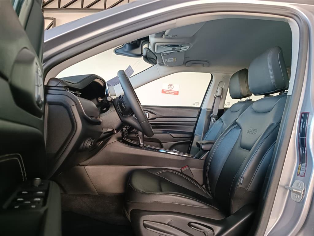 COMPASS 1.3 T270 TURBO FLEX LONGITUDE AT64