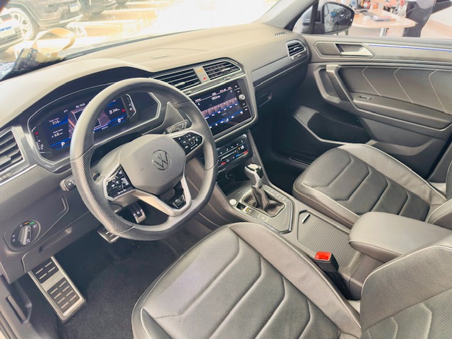 TIGUAN 2.0 300 TSI GASOLINA ALLSPACE R-LINE AUTOMÁTICO9