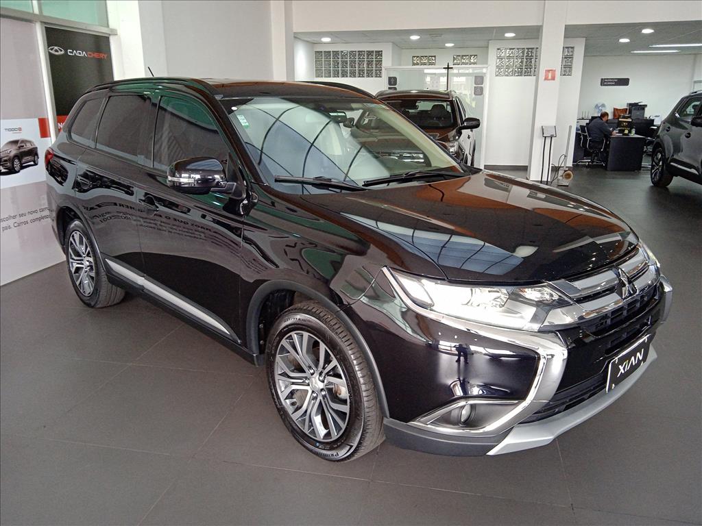 OUTLANDER 2.0 16V GASOLINA 4P AUTOMÁTICO OUTLANDER 2.0 16V GASOLINA 4P AUTOMÁTICO