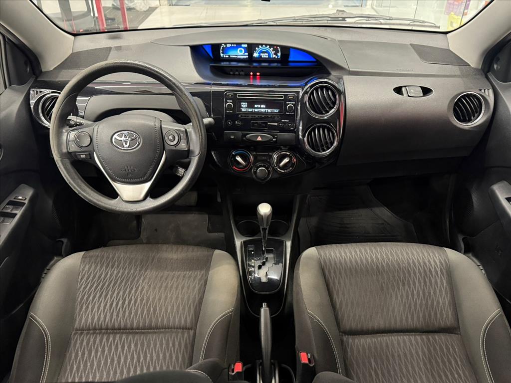 ETIOS 1.5 X PLUS SEDAN 16V FLEX 4P AUTOMÁTICO ETIOS 1.5 X PLUS SEDAN 16V FLEX 4P AUTOMÁTICO