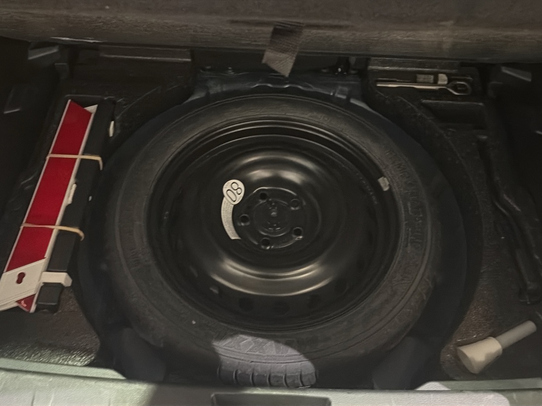RENEGADE 1.8 16V FLEX LONGITUDE 4P AUTOMÁTICO9