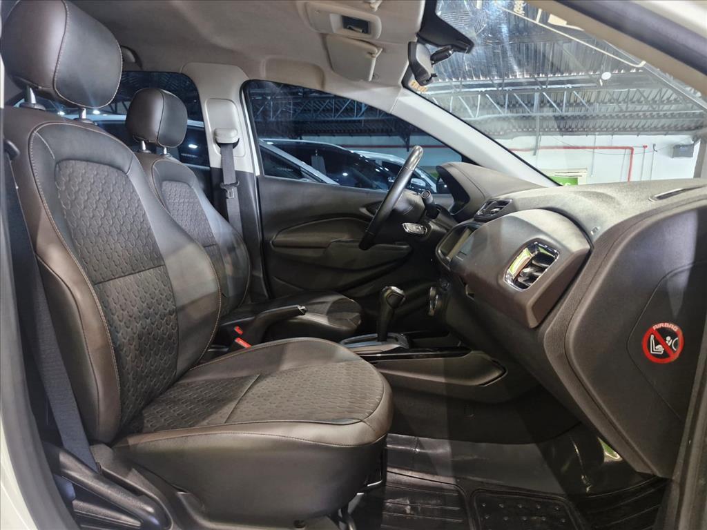 PRISMA 1.4 MPFI LTZ 8V FLEX 4P AUTOMÁTICO10