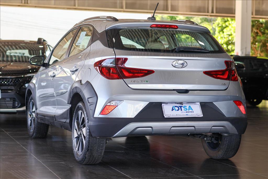 HYUNDAI HB20X 1.6 16V FLEX VISION AUTOMÁTICO