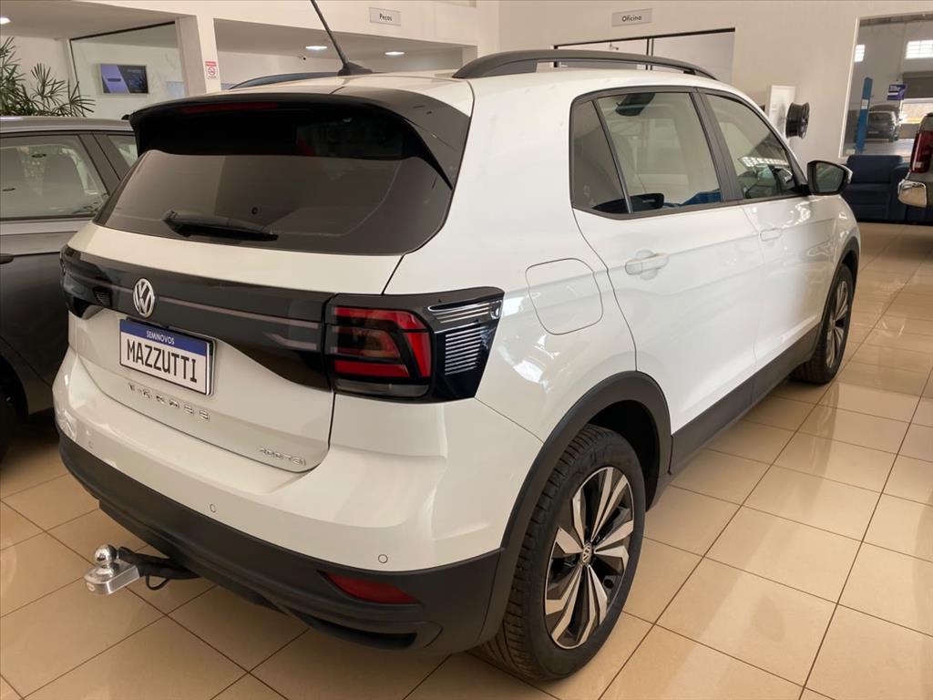 T-CROSS 1.0 200 TSI TOTAL FLEX AUTOMÁTICO5