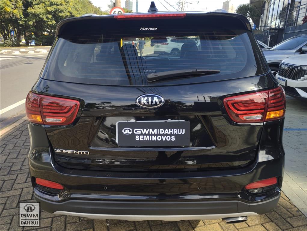 SORENTO 2.4 16V GASOLINA EX 7L AUTOMÁTICO5