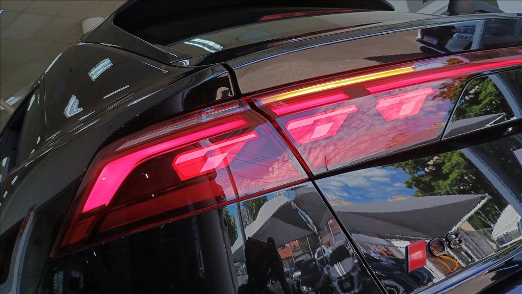 Q8 3.0 TFSI GASOLINA PERFORMANCE BLACK QUATTRO TIPTRONIC7
