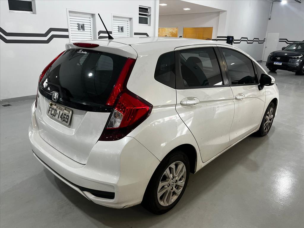 FIT 1.5 LX 16V FLEX 4P AUTOMÁTICO5