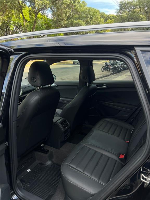 TAOS 1.4 250 TSI TOTAL FLEX HIGHLINE AUTOMÁTICO9