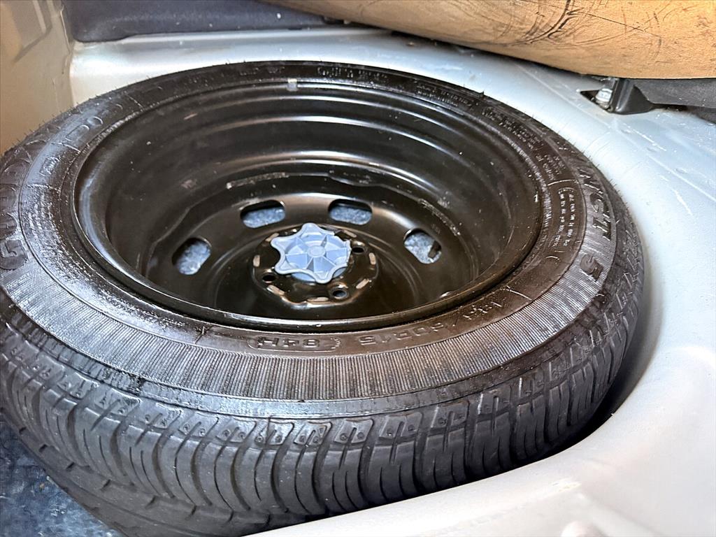 Citroën C3 - 1.6 EXCLUSIVE 16V FLEX 4P MANUAL