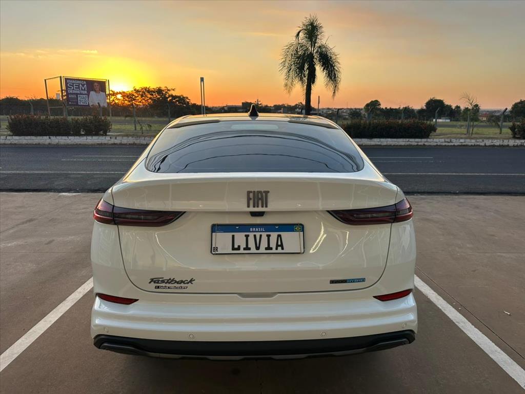 FASTBACK 1.0 TURBO 200 HYBRID IMPETUS CVT4