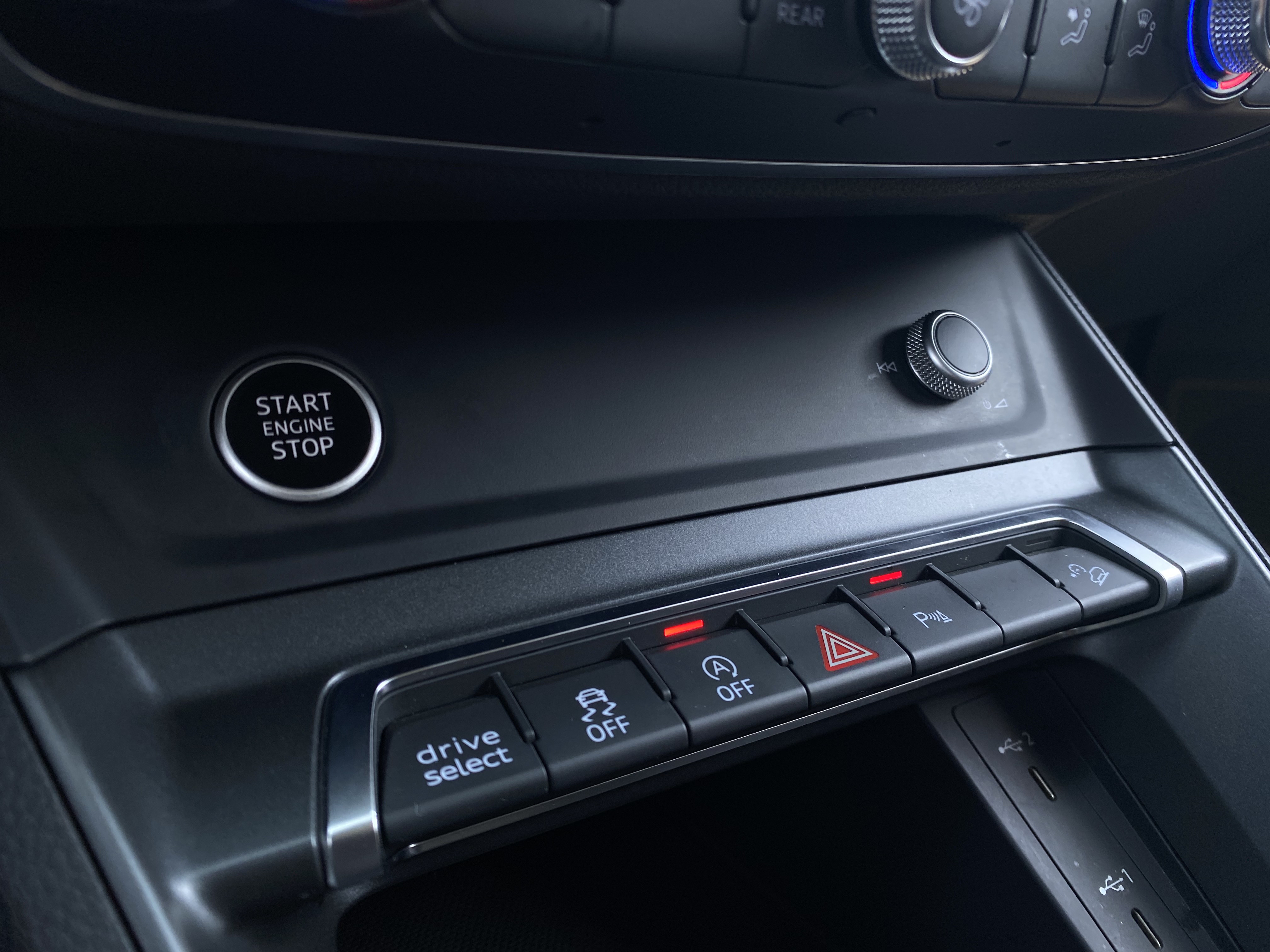 Q3 2.0 40 TFSI GASOLINA SPORTBACK PERFORMANCE BLACK QUATTRO TIPTRONIC12