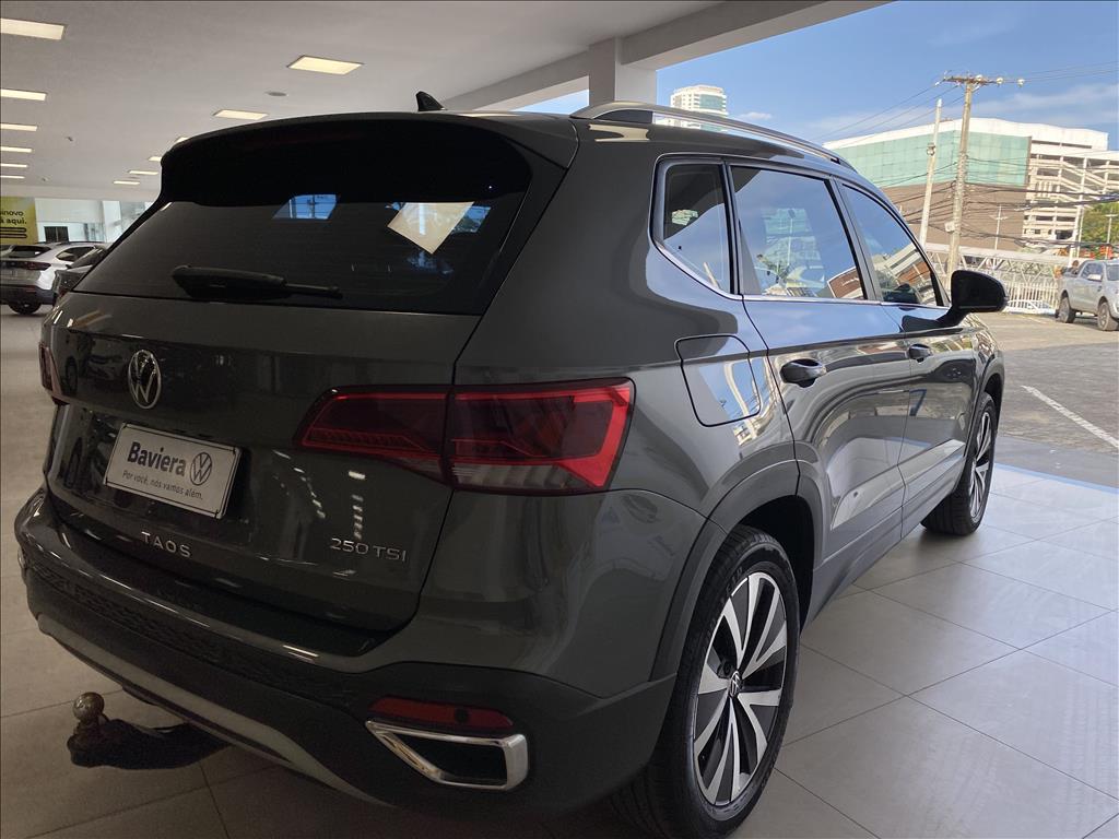 TAOS 1.4 250 TSI TOTAL FLEX HIGHLINE AUTOMÁTICO3