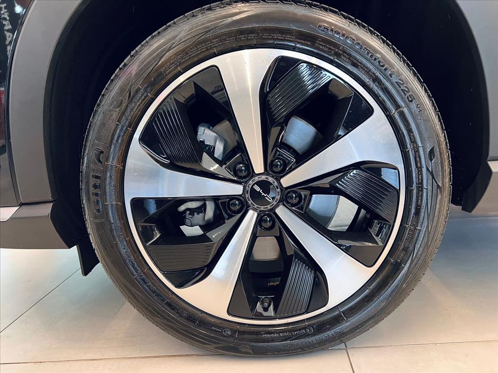 SONG PLUS 1.5 DM-I HÍBRIDO AUTOMÁTICO6