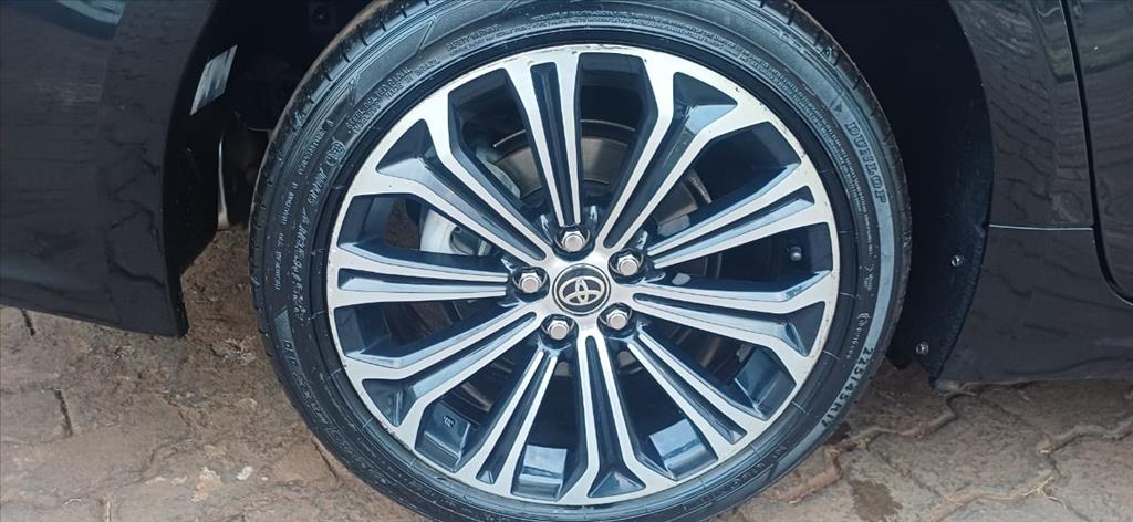 COROLLA 1.8 VVT-I HYBRID FLEX ALTIS PREMIUM CVT9