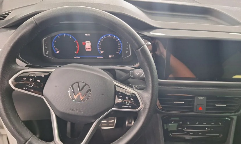 TAOS 1.4 250 TSI TOTAL FLEX HIGHLINE AUTOMÁTICO7